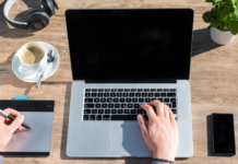 Reverse Array Elements in C